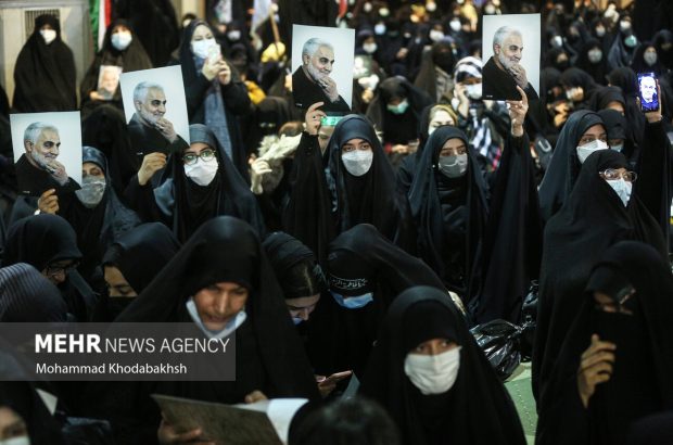 تصاویر: مراسم دومین سالگرد شهادت سردار سلیمانی در مصلی تهران