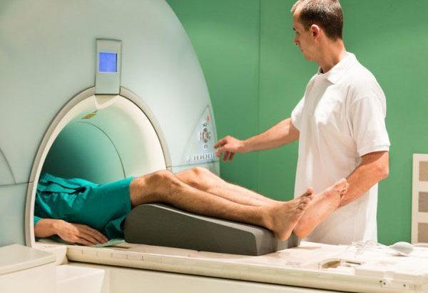 چهارمین دستگاه MRI دانشگاه علوم پزشکی بوشهر درحال نصب است