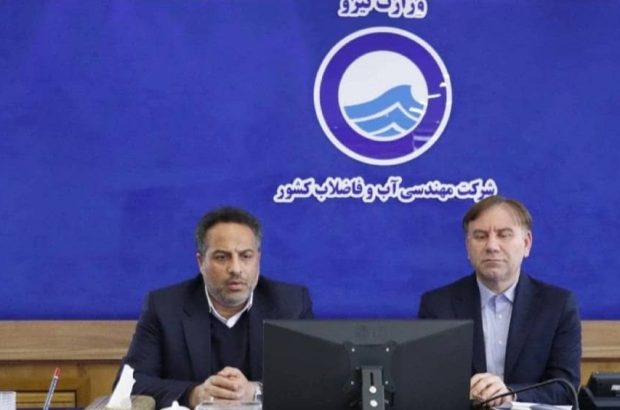 بررسی تامین بهینه آب شرب استان با حضور استاندار و مدیران ارشد آب کشور