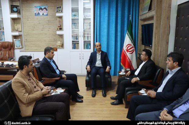 فرماندار دشتی؛ توسعه گردشگری و مرمت آثار تاریخی دشتی با جدیت دنبال شود