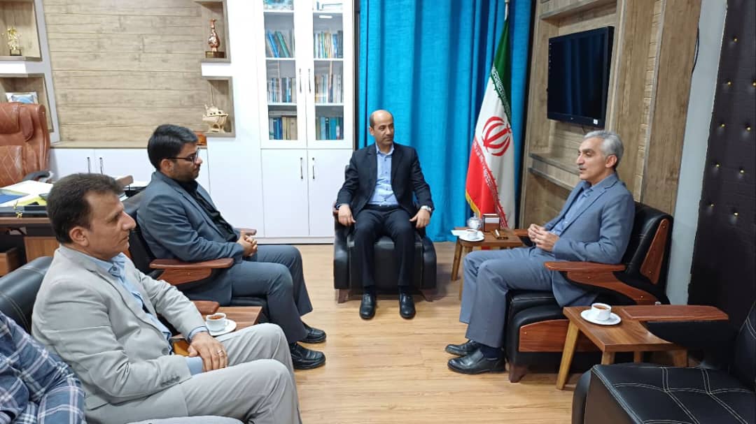 فرماندار دشتی؛ زیرساخت‌های بهداشتی و درمانی دشتی تقویت شود