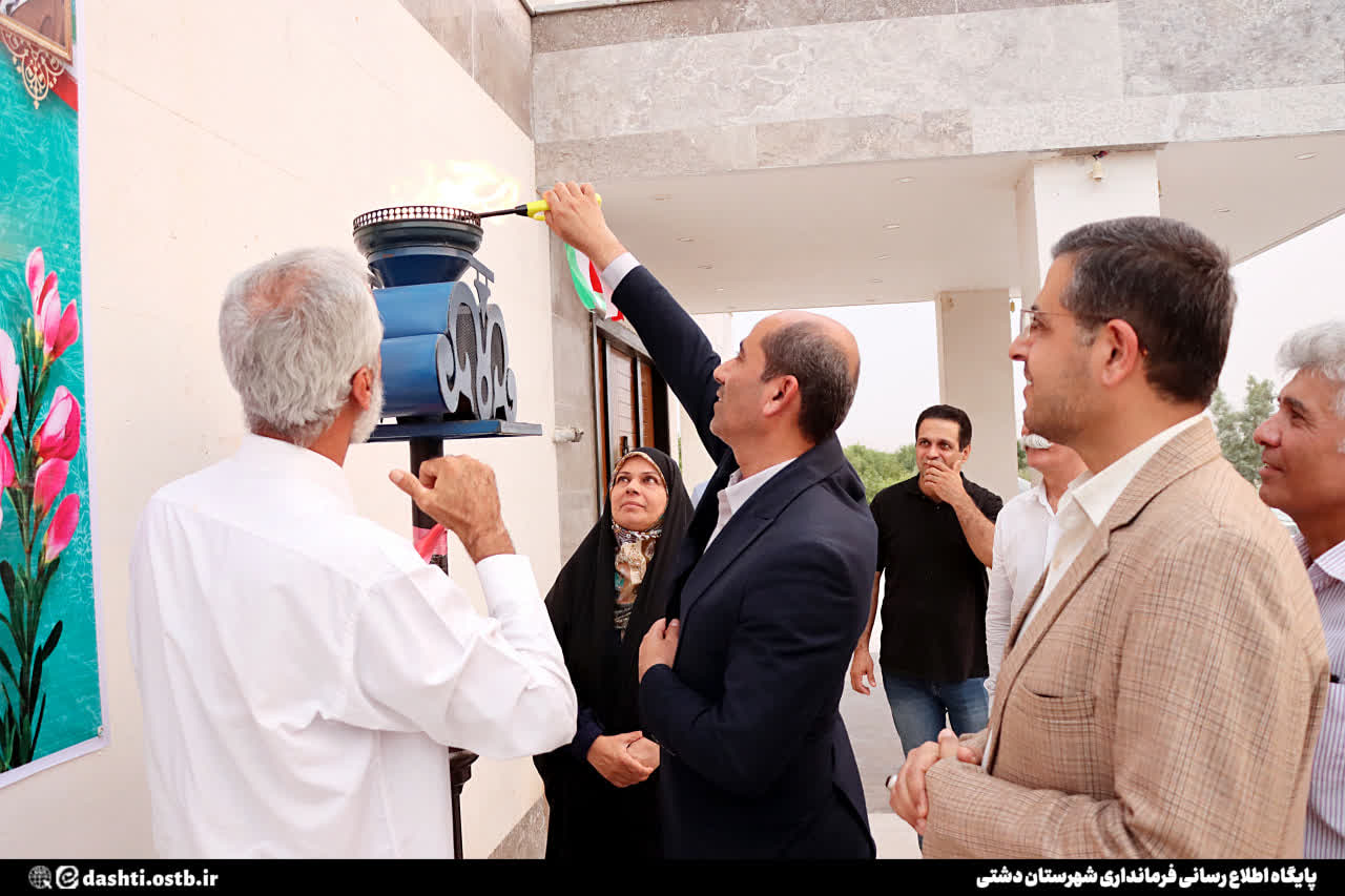 اجرای ۳۳ کیلومتر شبکه گازرسانی در نقاط مختلف شهرستان دشتی