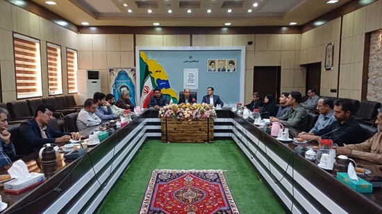 فرماندار دشتی؛ خبرنگاران منادی روشنگری و آگاهی‌بخشی هستند
