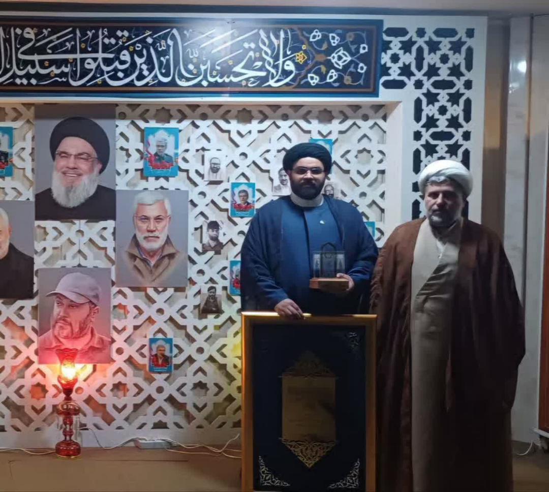 ستاد نماز جمعه شهرستان دشتی برگزیده جشنواره فرهنگی ـ هنری کشور شد