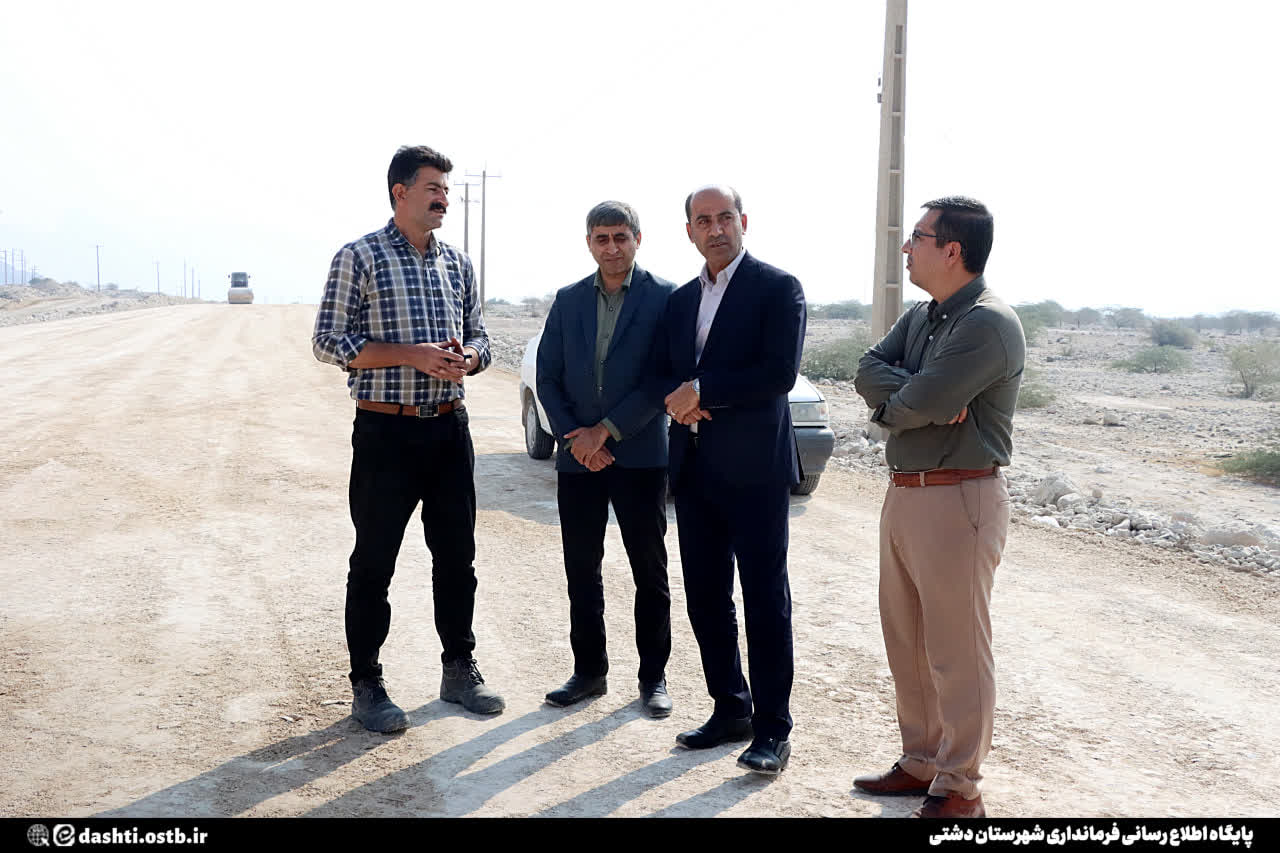 فرماندار دشتی؛ محور خورموج_لاور آماده آسفالت شد