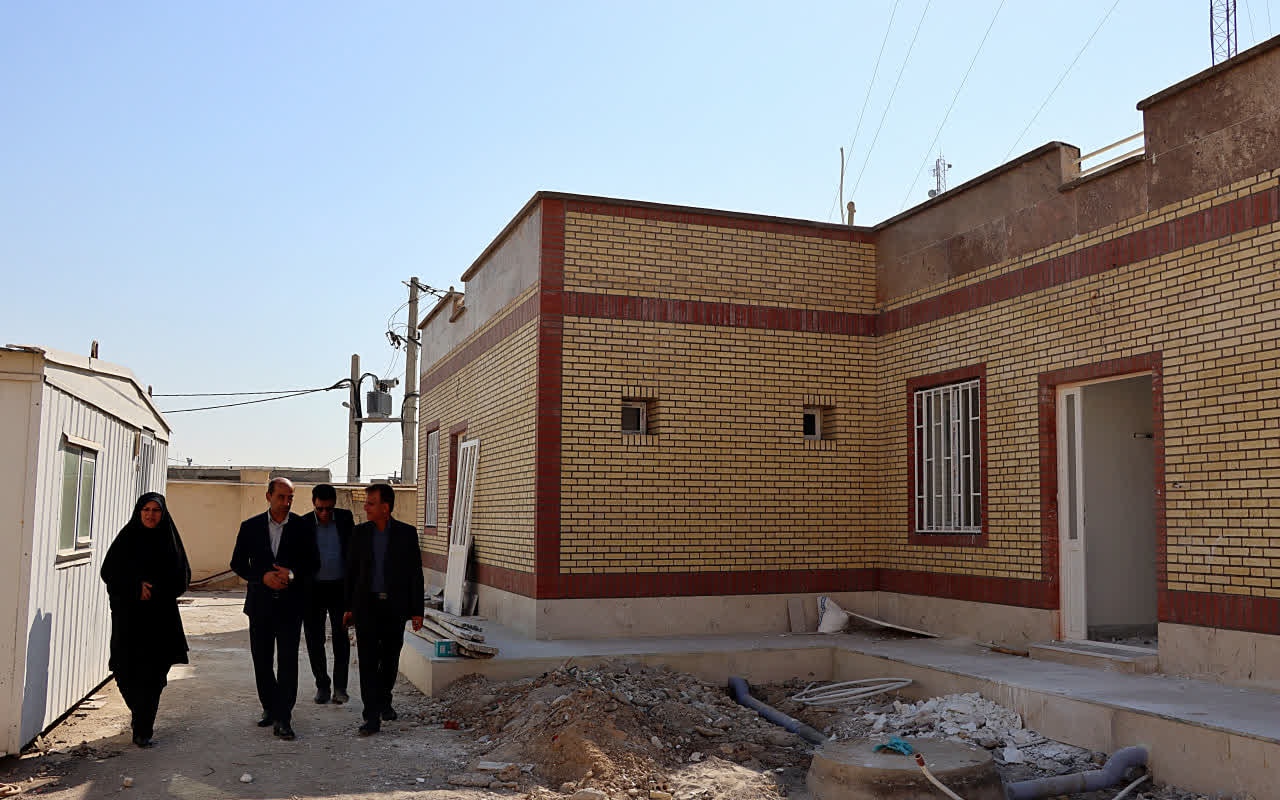 فرماندار دشتی؛ تأکید فرماندار دشتی بر تسریع تکمیل پانسیون پزشکان شهر شنبه