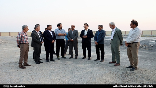 فرماندار دشتی؛ اشتغال نیروهای بومی در صنایع شهرستان فراهم میشود