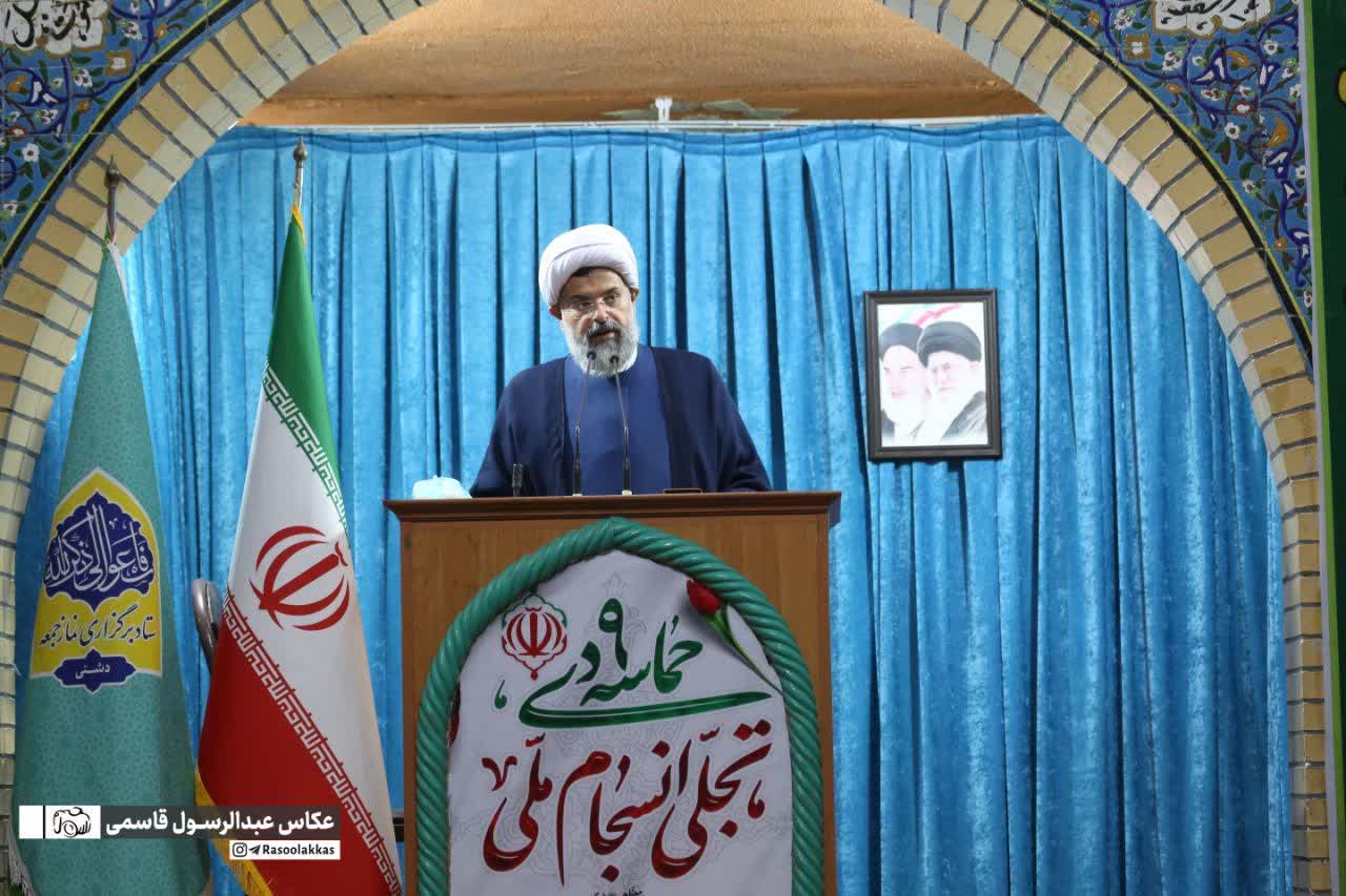 امام جمعه دشتی خواستار اقدام فوری برای رفع خسارات ناشی از بارندگی های سیل اخیر شد