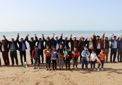 فرماندار دشتی گفت: انقلاب اسلامی با ایستادگی مردم به پیروزی رسید