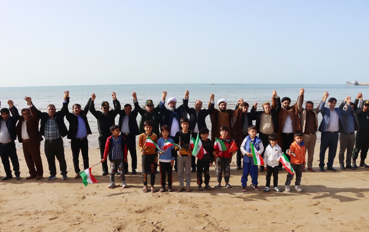 فرماندار دشتی گفت: انقلاب اسلامی با ایستادگی مردم به پیروزی رسید