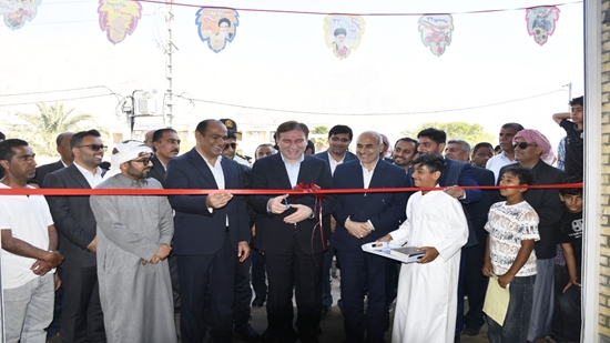 سالن ورزشی چند منظوره روستای بزباز عسلویه با حضور استاندار به بهره‌برداری رسید