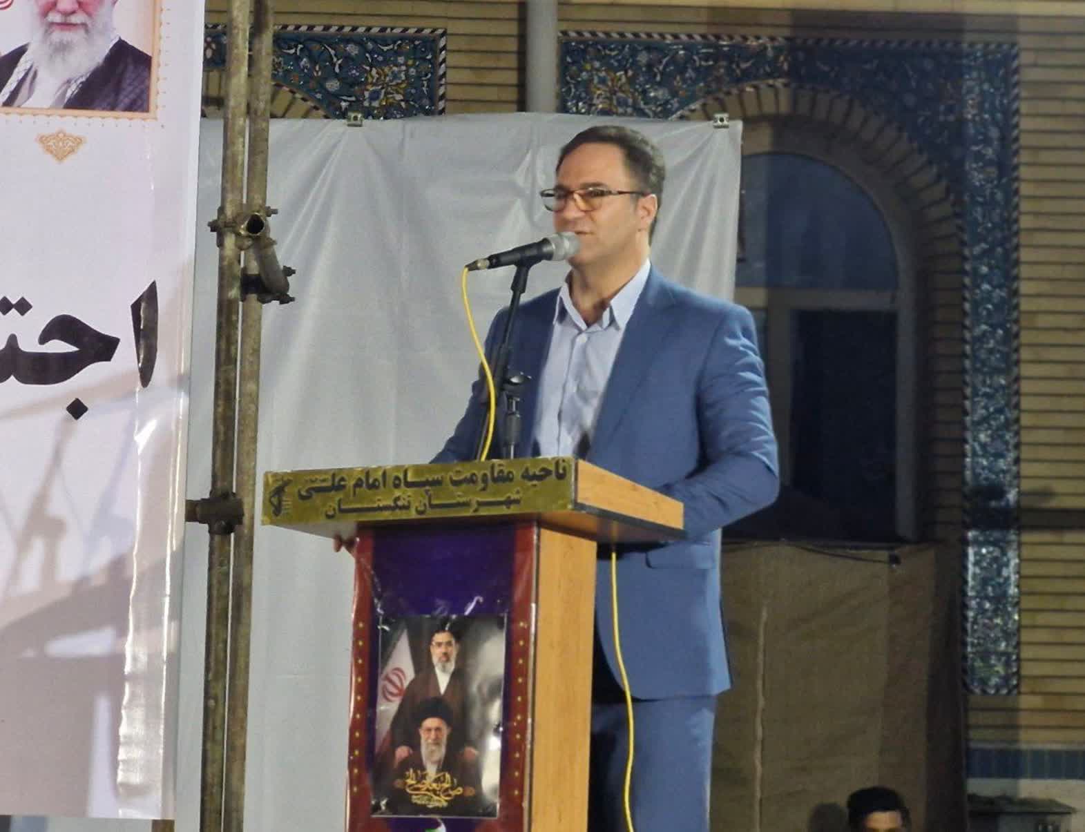 فرماندار تنگستان: اتحاد و بصیرت ملت ایران زمینهساز ظهور و پیروزی حق علیه باطل است