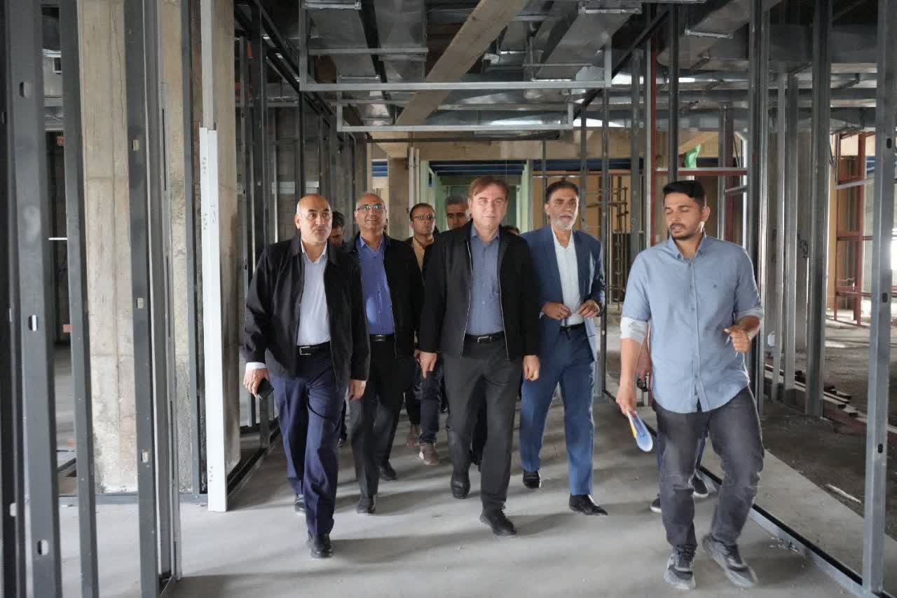 استاندار بوشهر: با وجود شرایط کشور، پروژه‌های عمرانی در استان بوشهر فعال هستند