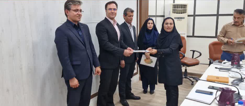 فرماندار تنگستان: اتحاد و همدلی، عامل سربلندی کشور در شرایط کنونی است
