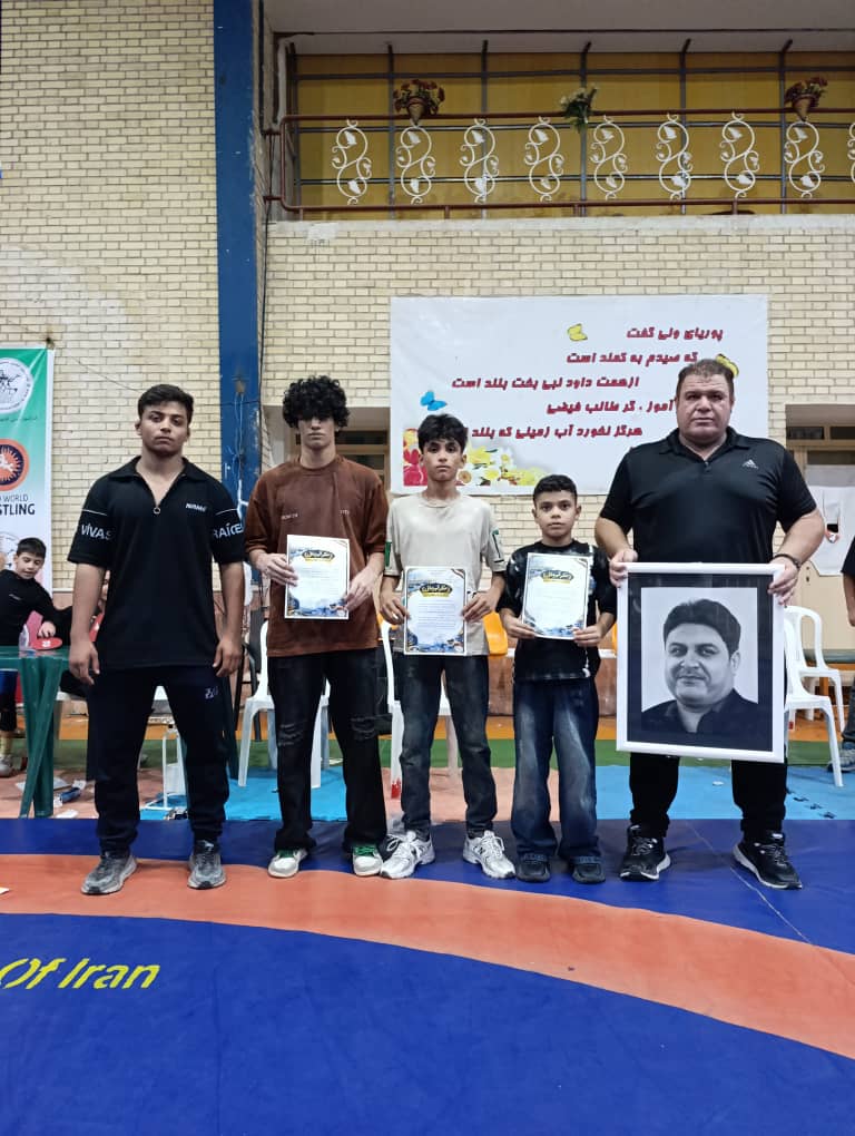 کشتی‌گیران خورموجی سه مقام در جام برادران پهلوان‌زاده کسب کردند