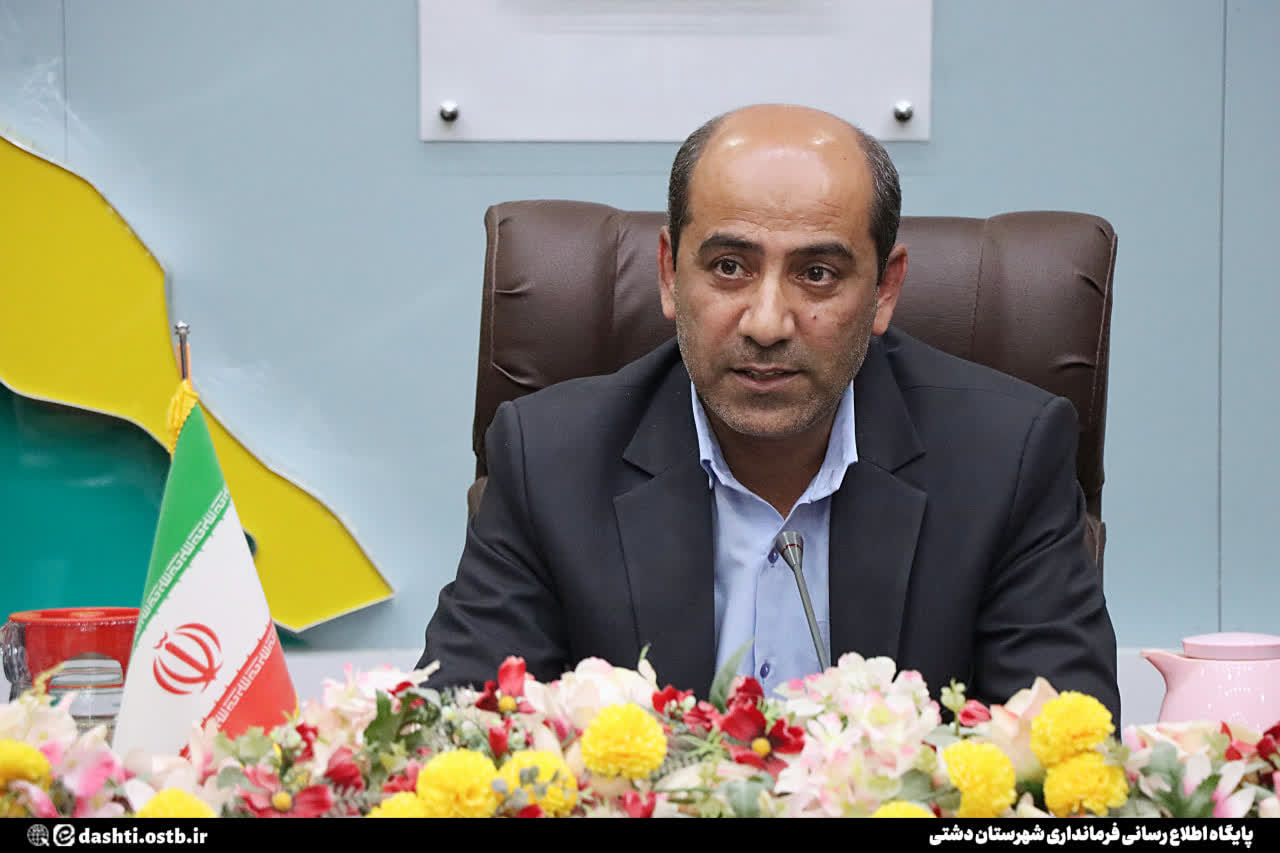 همه در تسهیل مقدمات آغاز مهر و بازگشایی مدارس سهیم باشند/ بیش از ۱۰۰ میلیارد تومان به حوزه آموزش شهرستان اختصاص یافته است