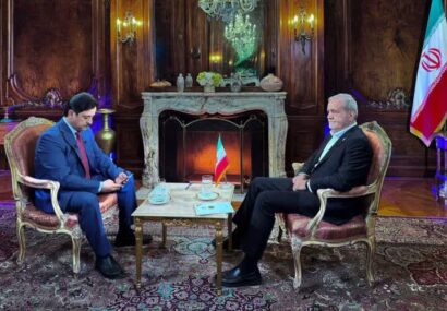 مسئله تنگه هرمز با گفت‌وگو قابل حل است، نه با زورگویی/ ایران با وجود تحریم‌ها بر مشکلات غلبه خواهد کرد