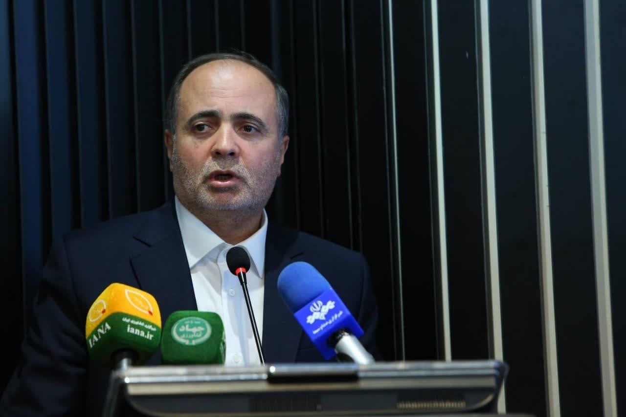 وزیر جهاد کشاورزی: مطالبات گندم‌کاران تا اواسط مهرماه تسویه می‌شود/ تولید ضامن امنیت غذایی