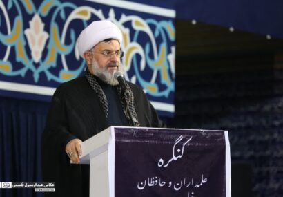 امام جمعه شهرستان دشتی:شهید نادر مهدوی؛ نماد غیرت ایرانی و ایستادگی در برابر دشمن است